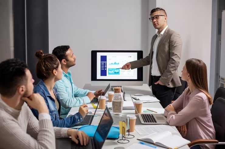 Why Are Learners Choosing a Data Science Course in Hyderabad with Placements Alongside DSA and System Design Skills?